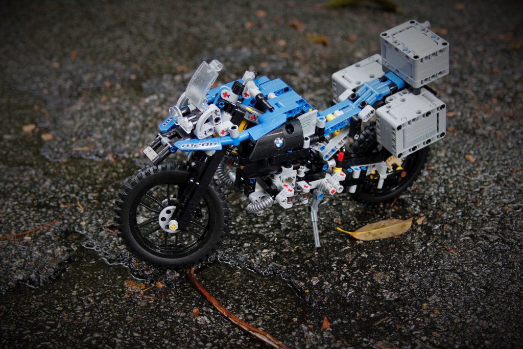 Moto Lego
